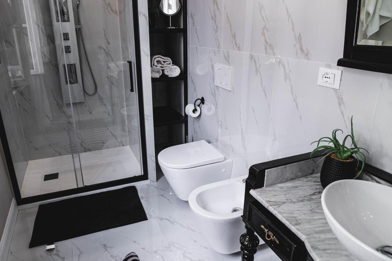 Belvedere Luxury Apartment, View On The Walls Apartment *