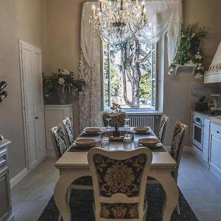 Belvedere Luxury Apartment, View On The Lucca Walls Exterior photo